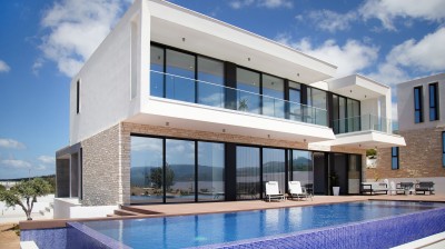 Luxury Homes Overlooking the Endless Blue 